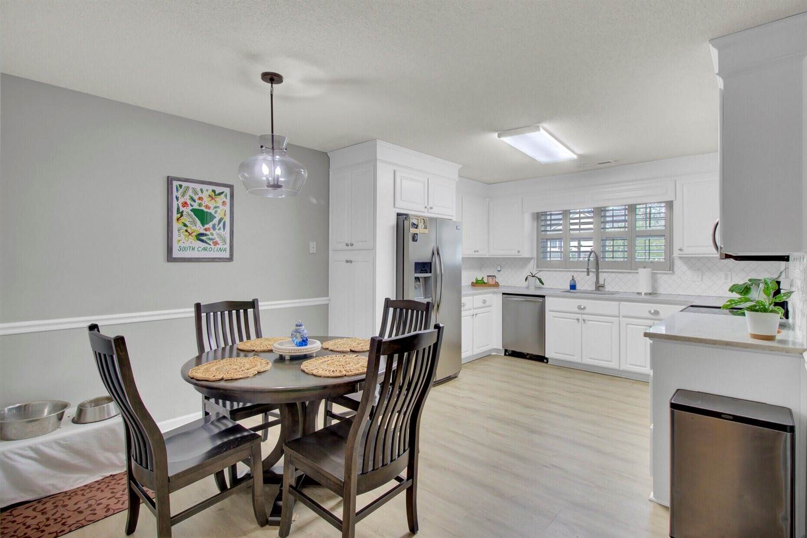 212 Thames Avenue, Summerville, SC 29485