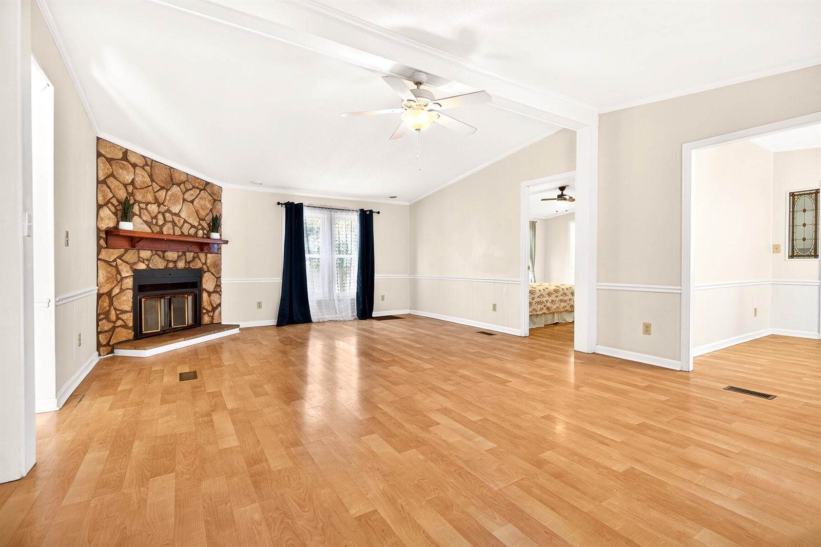 1223 Benton Road, Summerton, SC 29148