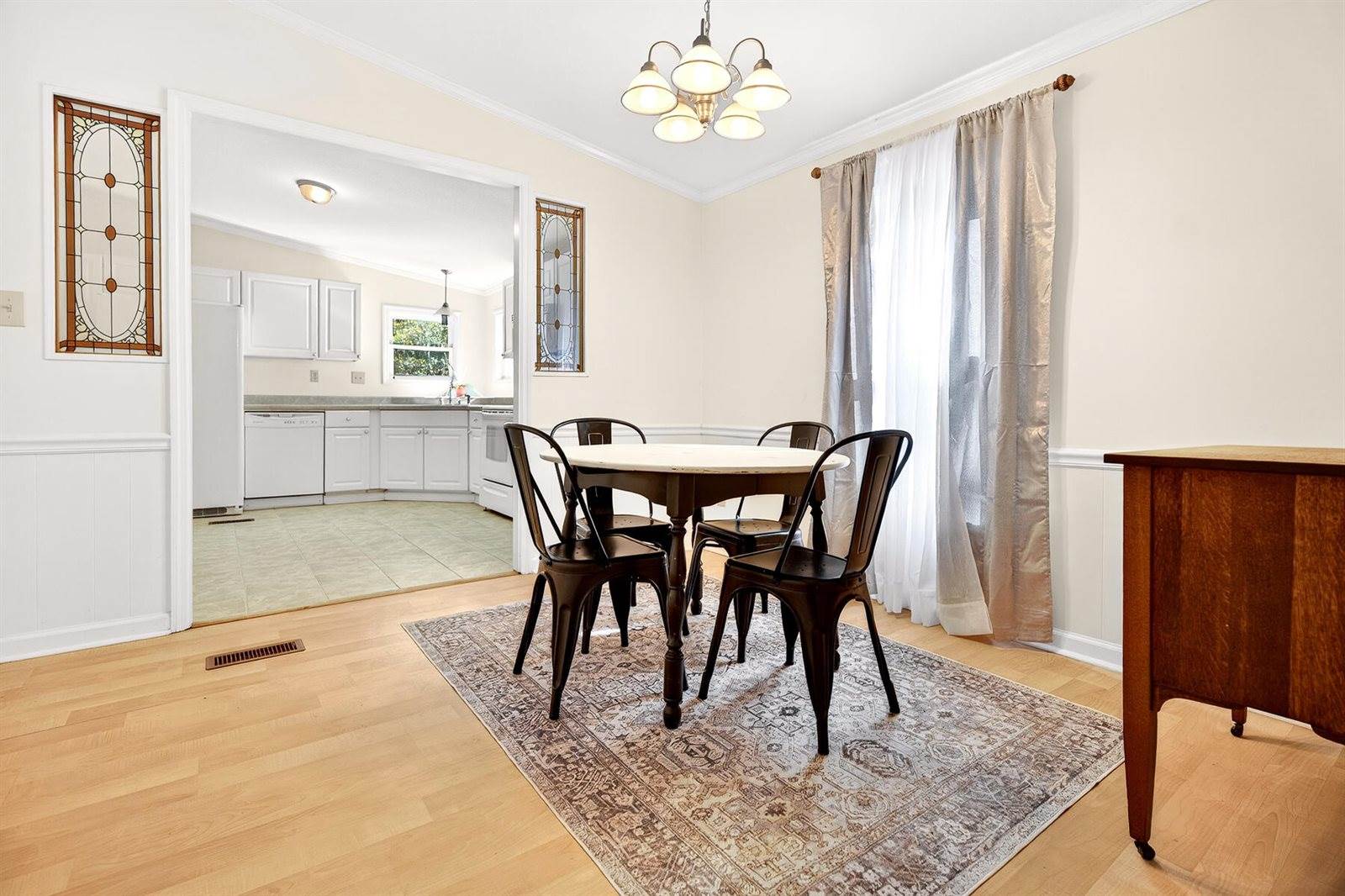 1223 Benton Road, Summerton, SC 29148