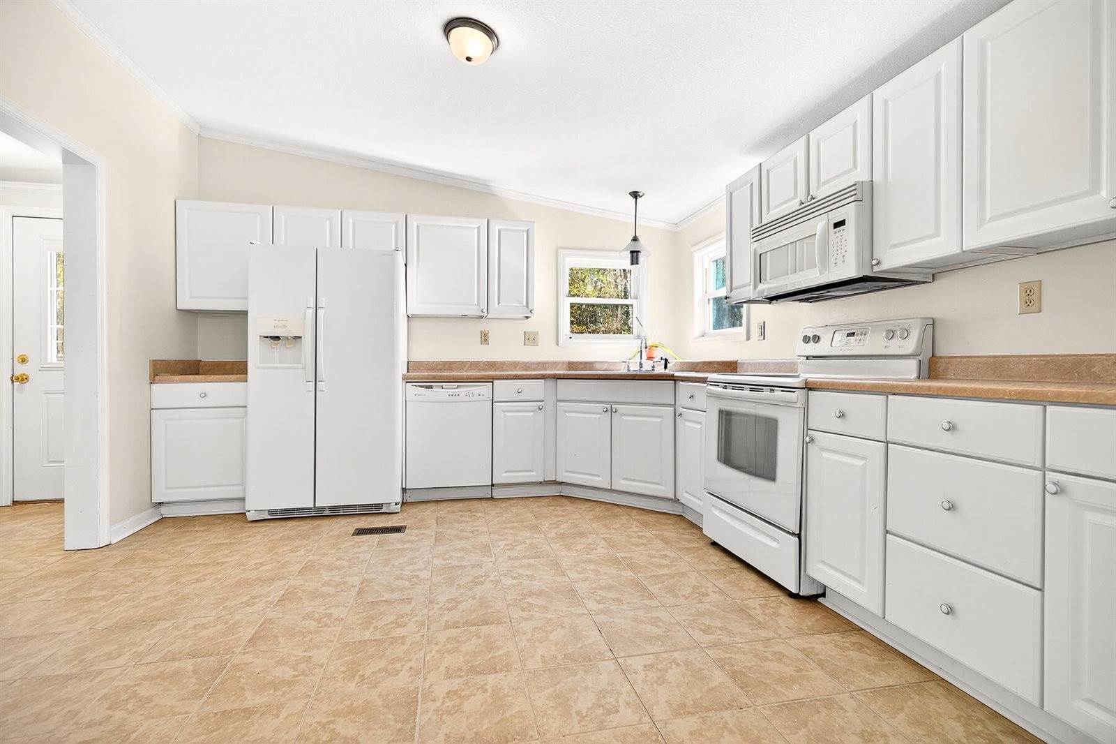 1223 Benton Road, Summerton, SC 29148