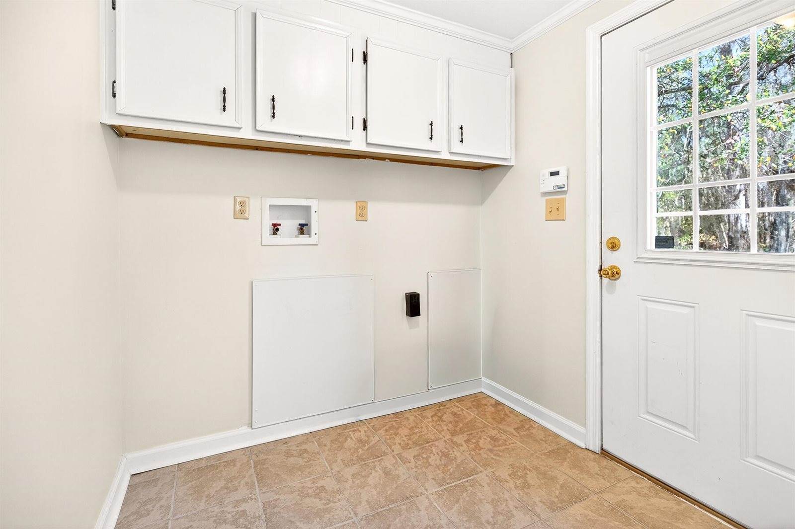 1223 Benton Road, Summerton, SC 29148