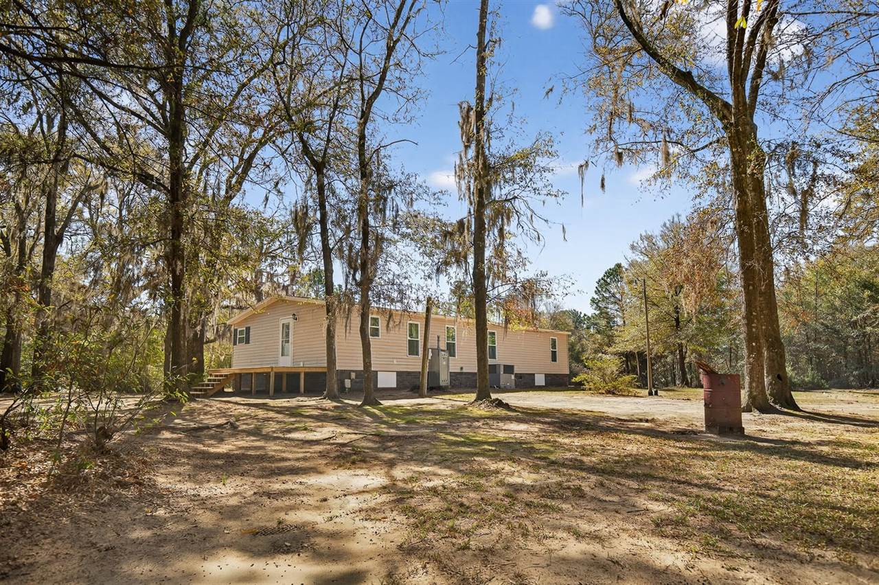 1223 Benton Road, Summerton, SC 29148