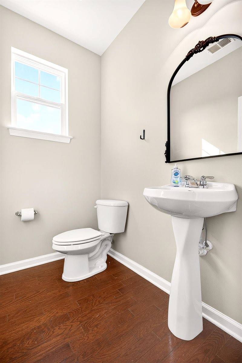 570 Rosings Drive, Summerville, SC 29483