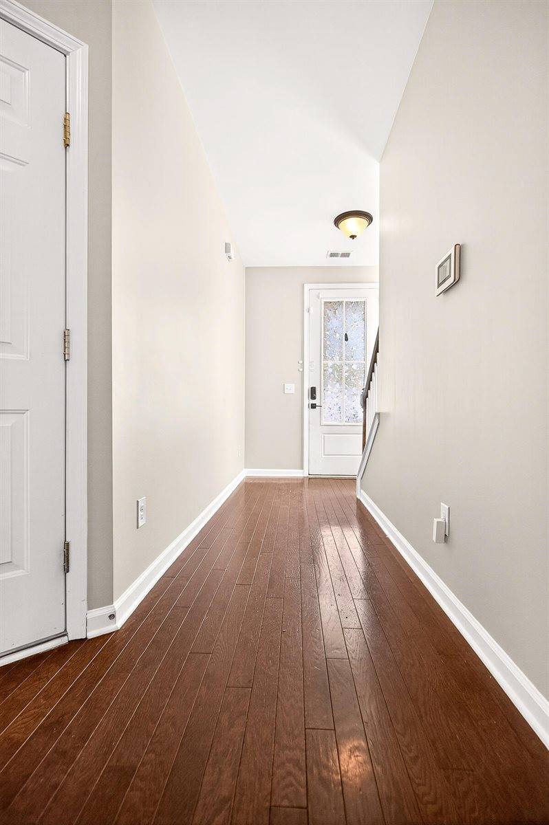 570 Rosings Drive, Summerville, SC 29483