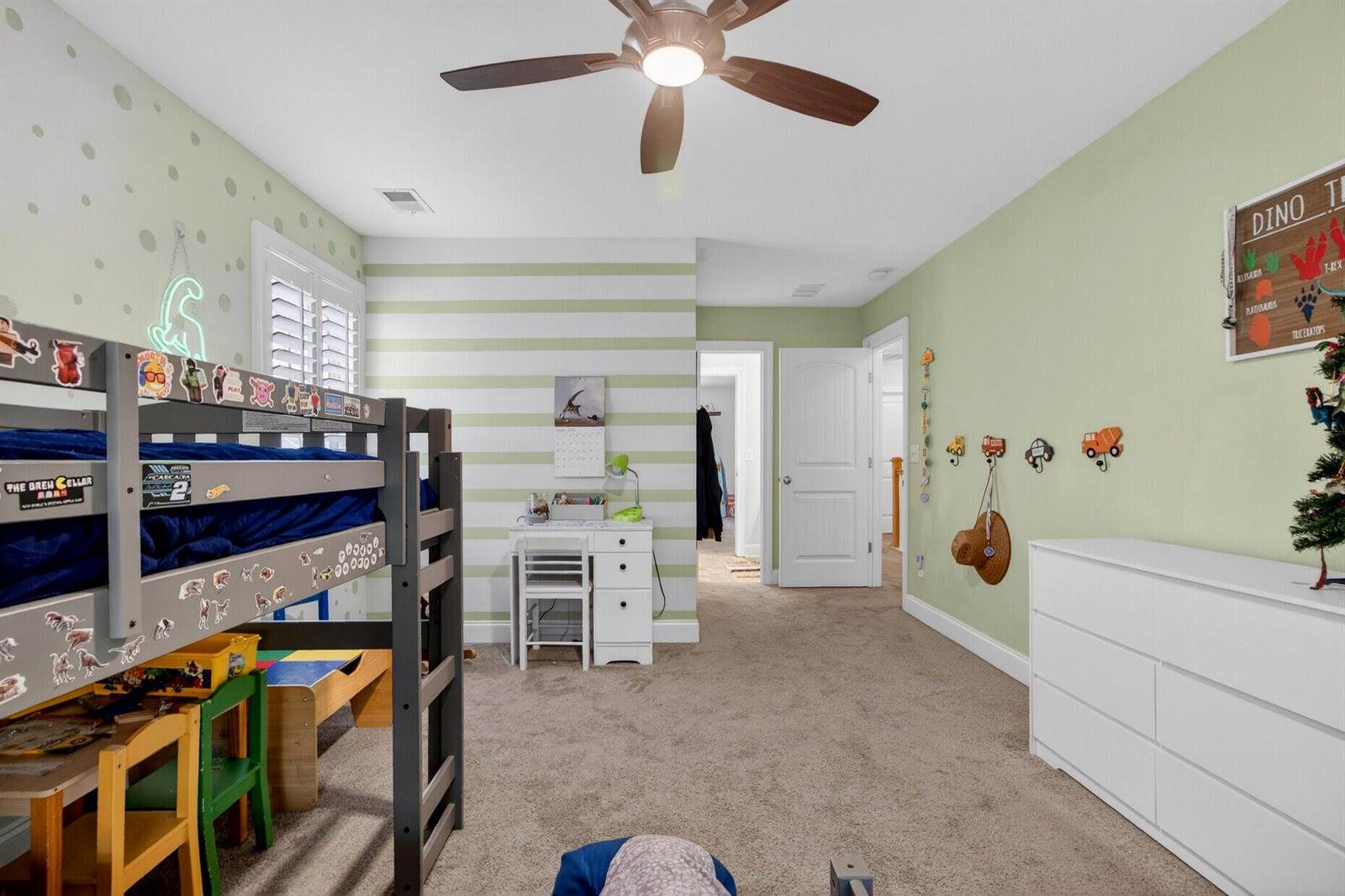 5106 Celtic Drive, North Charleston, SC 29405