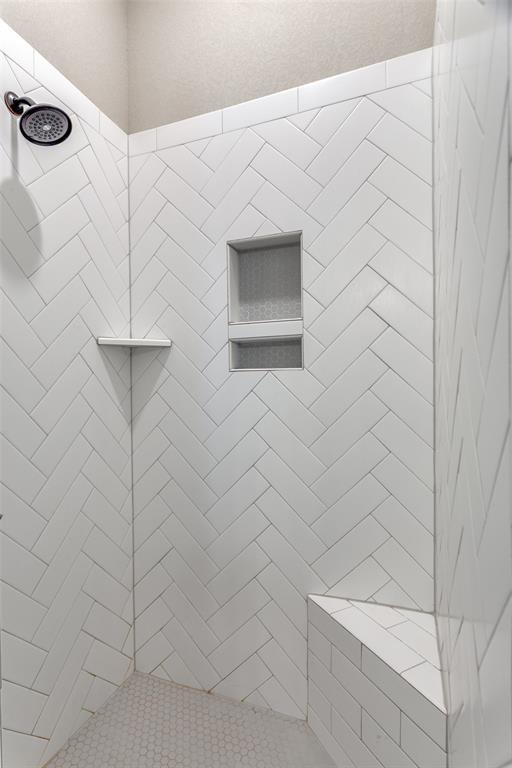 4001 Overlook Way, Weatherford, TX 76085