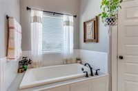 4001 Overlook Way, Weatherford, TX 76085