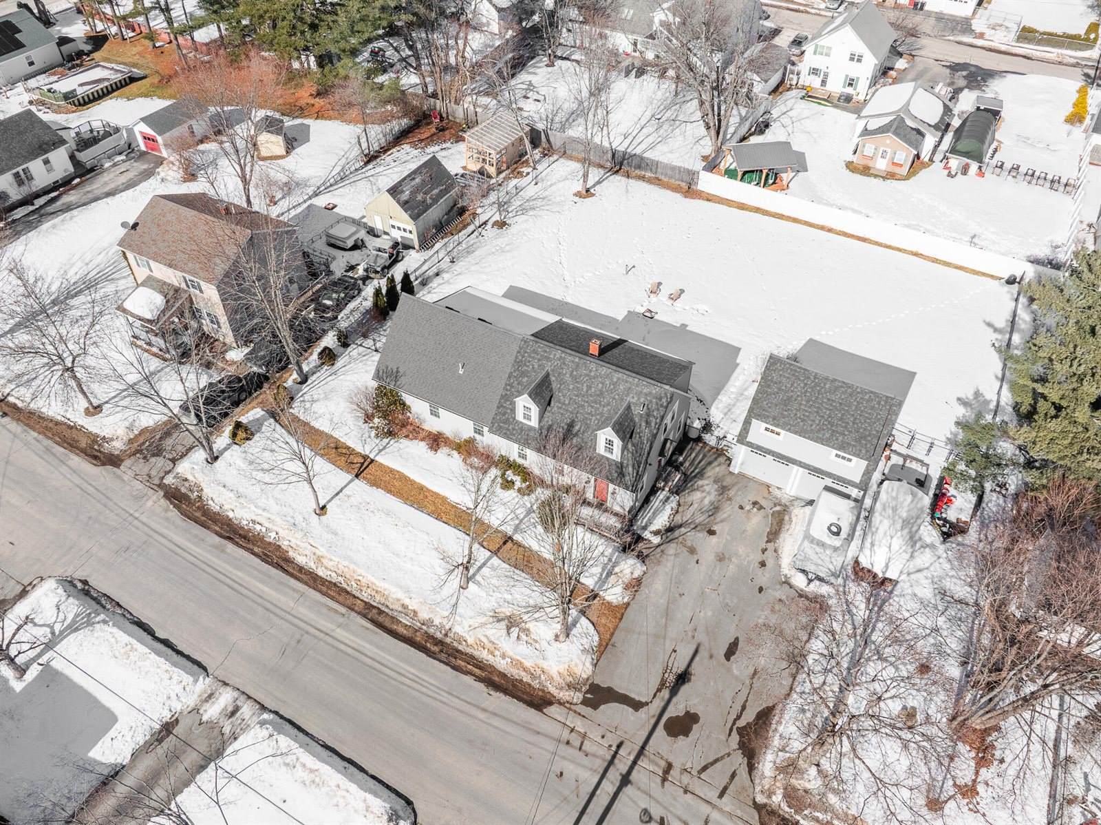 15 Fairfax Street, Bangor, ME 04401