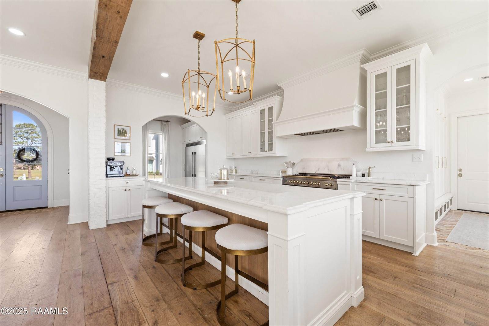 1044 The Lake Drive, Broussard, LA 70518