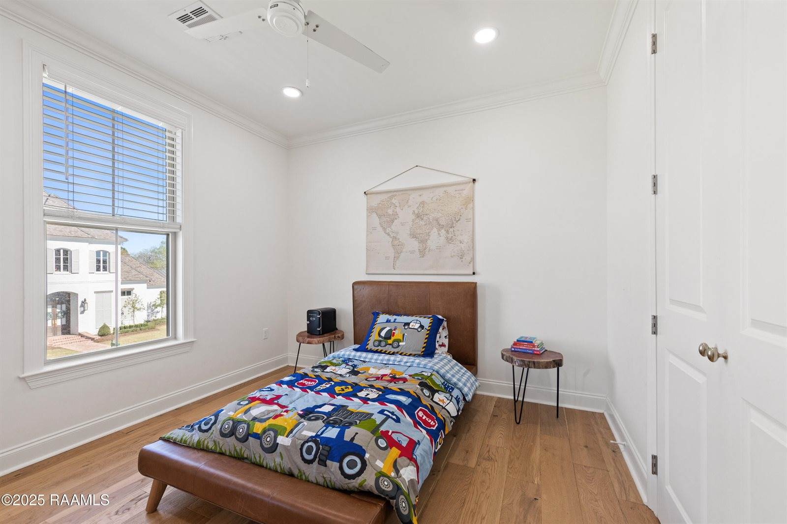 1044 The Lake Drive, Broussard, LA 70518