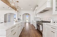 1044 The Lake Drive, Broussard, LA 70518