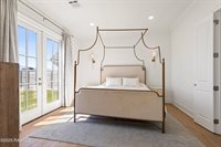 1044 The Lake Drive, Broussard, LA 70518