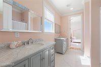 1044 The Lake Drive, Broussard, LA 70518