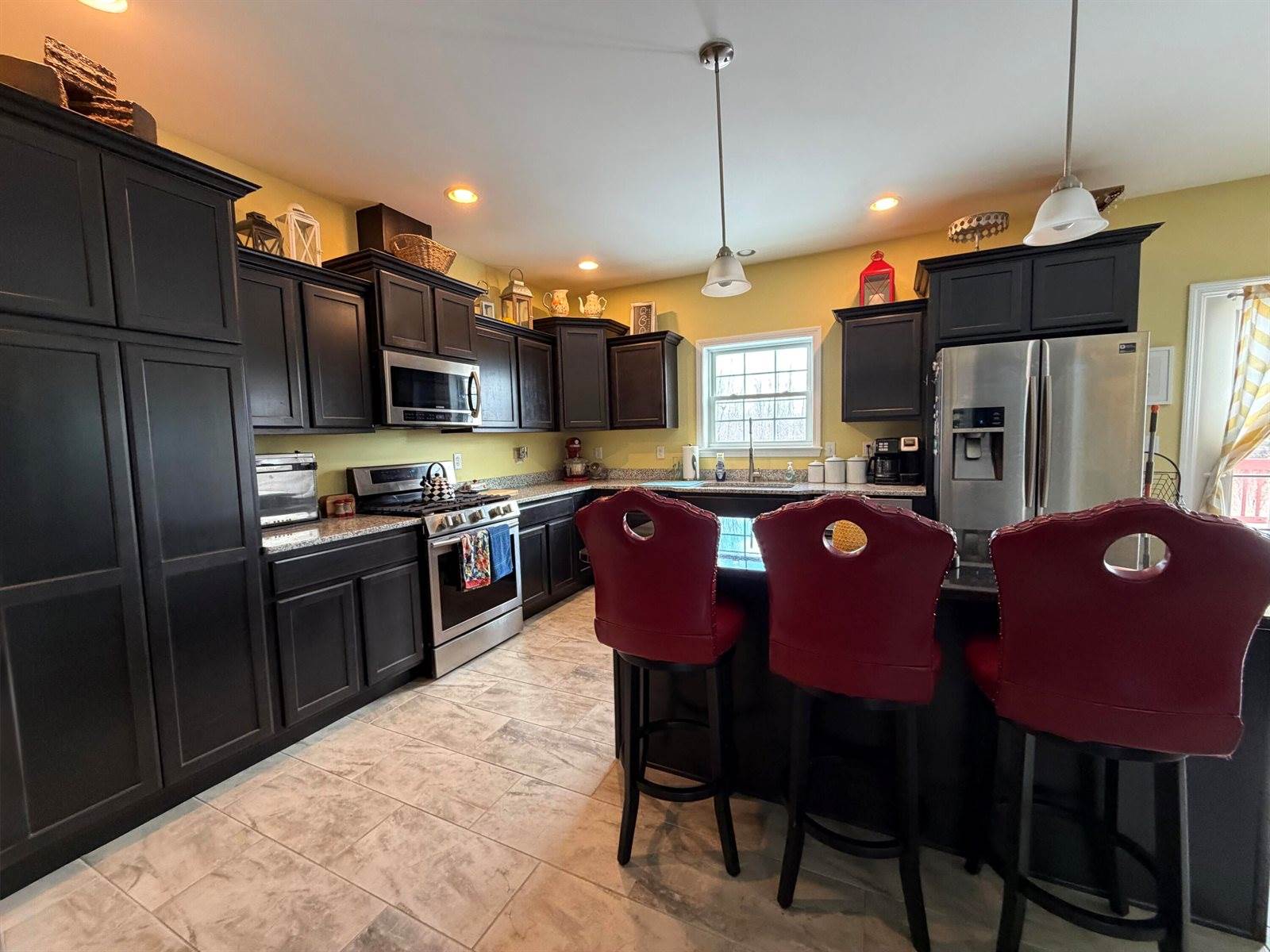 1354 Maine 150, Parkman, ME 04443