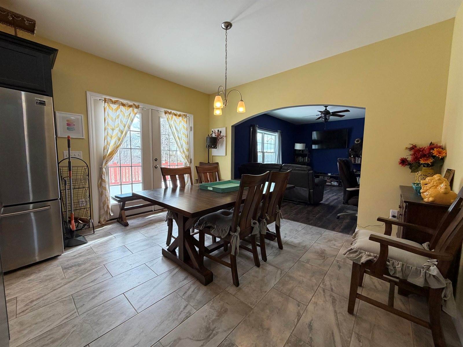 1354 Maine 150, Parkman, ME 04443