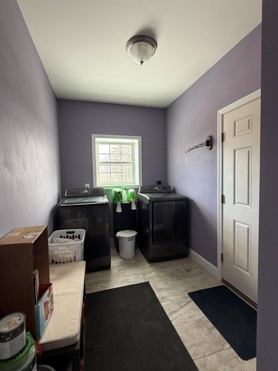 1354 Maine 150, Parkman, ME 04443