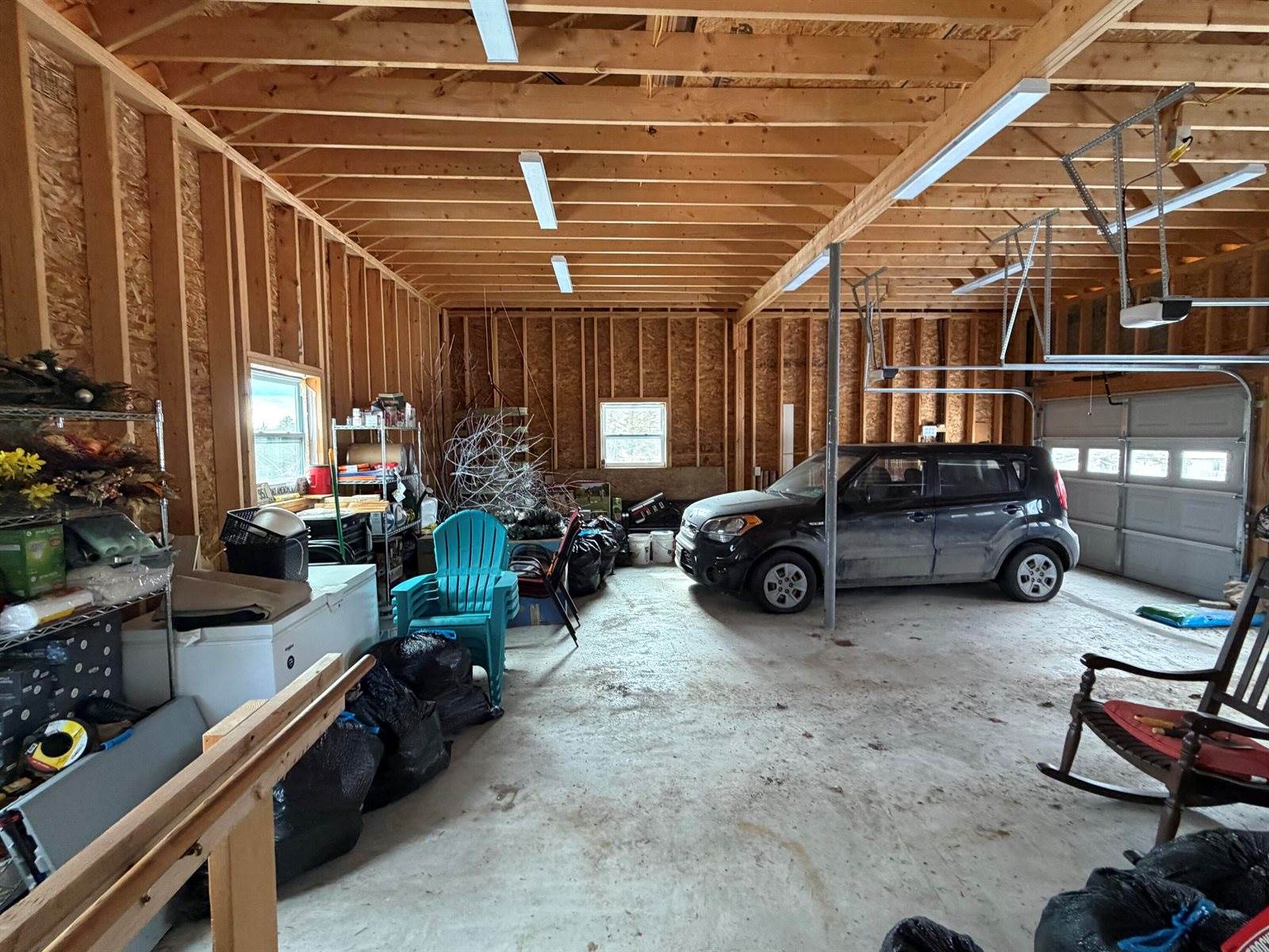 1354 Maine 150, Parkman, ME 04443