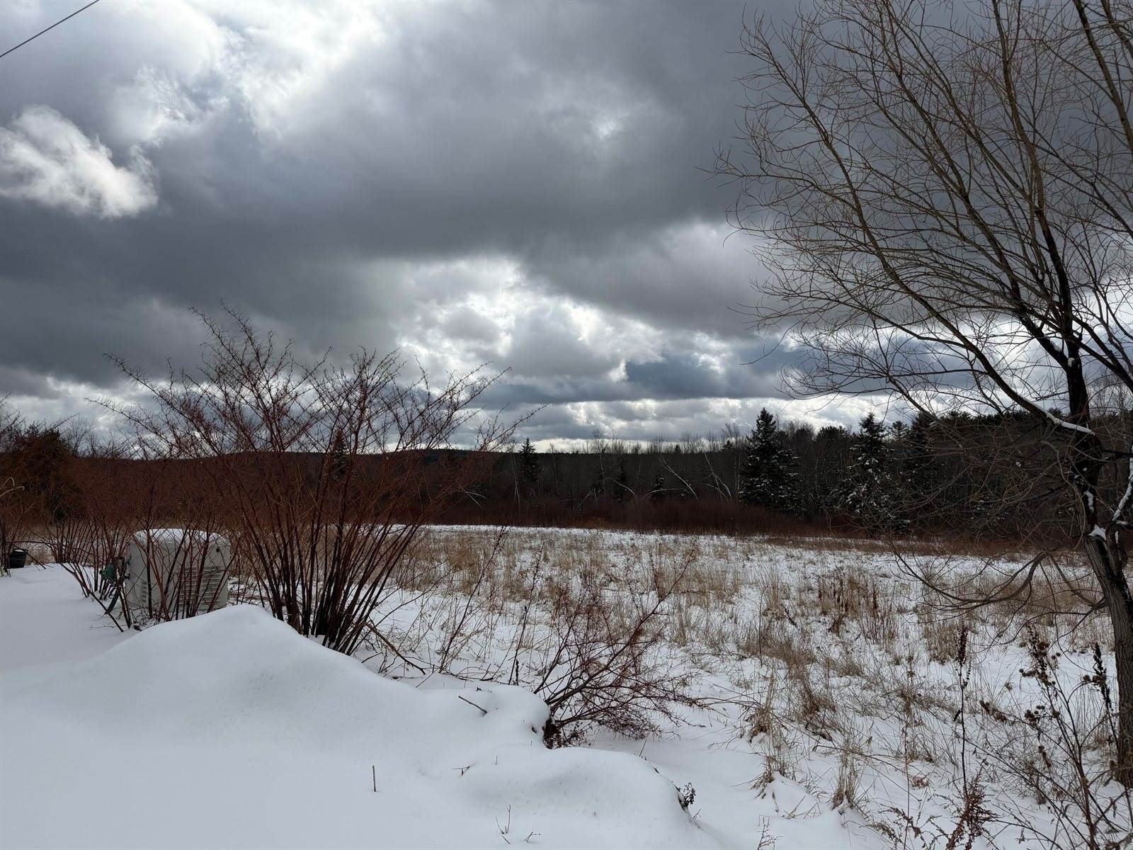 1354 Maine 150, Parkman, ME 04443