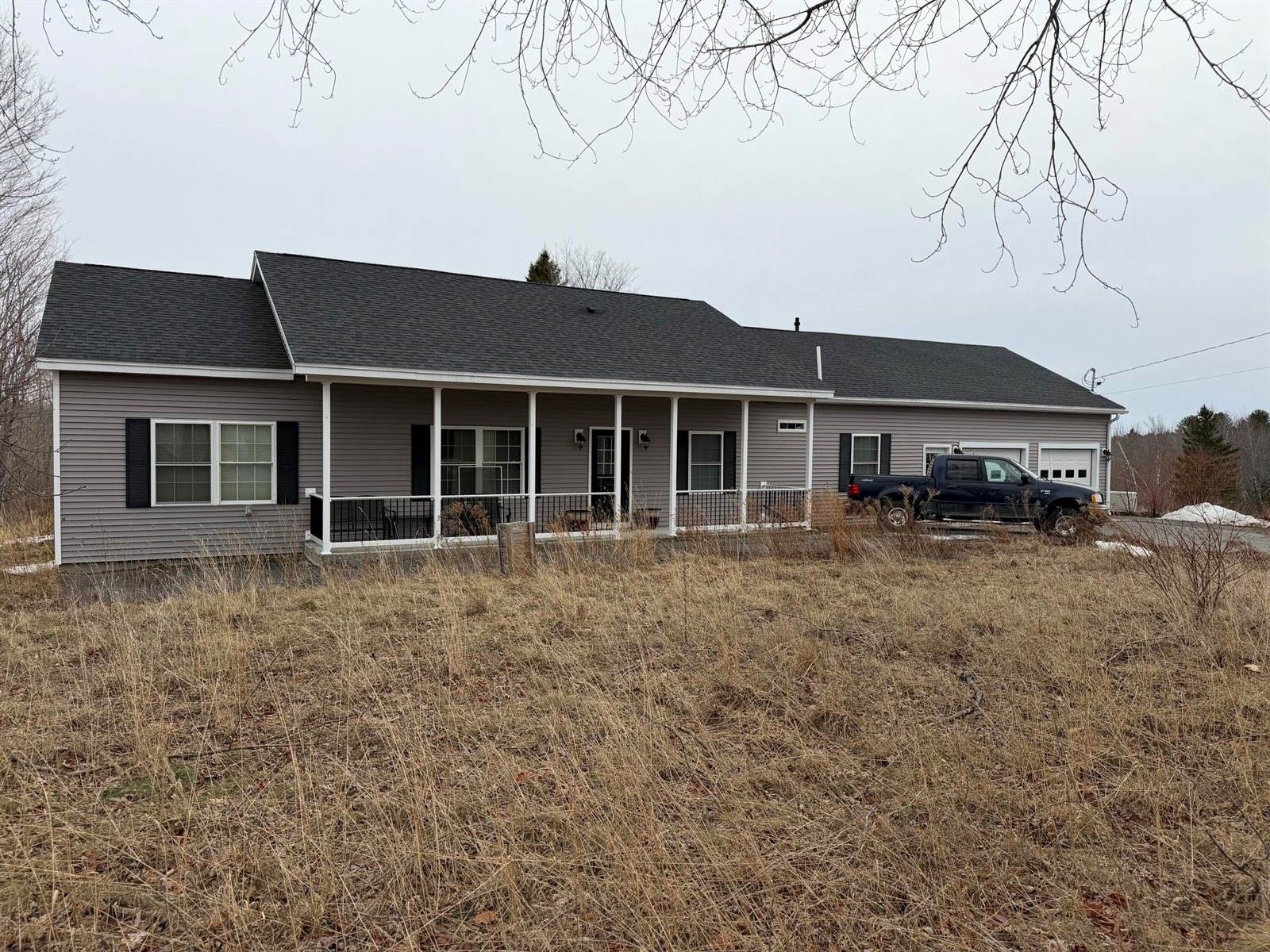 1354 Maine 150, Parkman, ME 04443