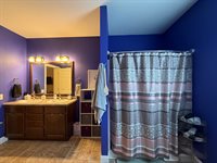 1354 Maine 150, Parkman, ME 04443