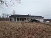 1354 Maine 150, Parkman, ME 04443