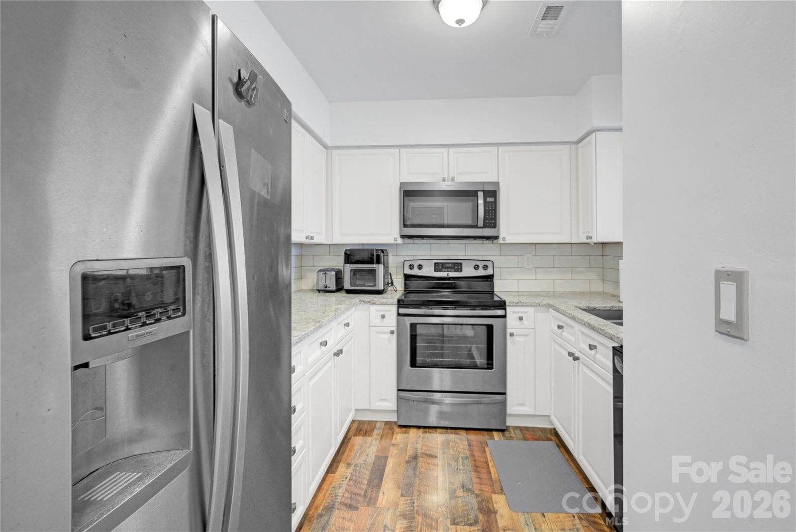 4174 Melrose Club Drive, Matthews, NC 28105