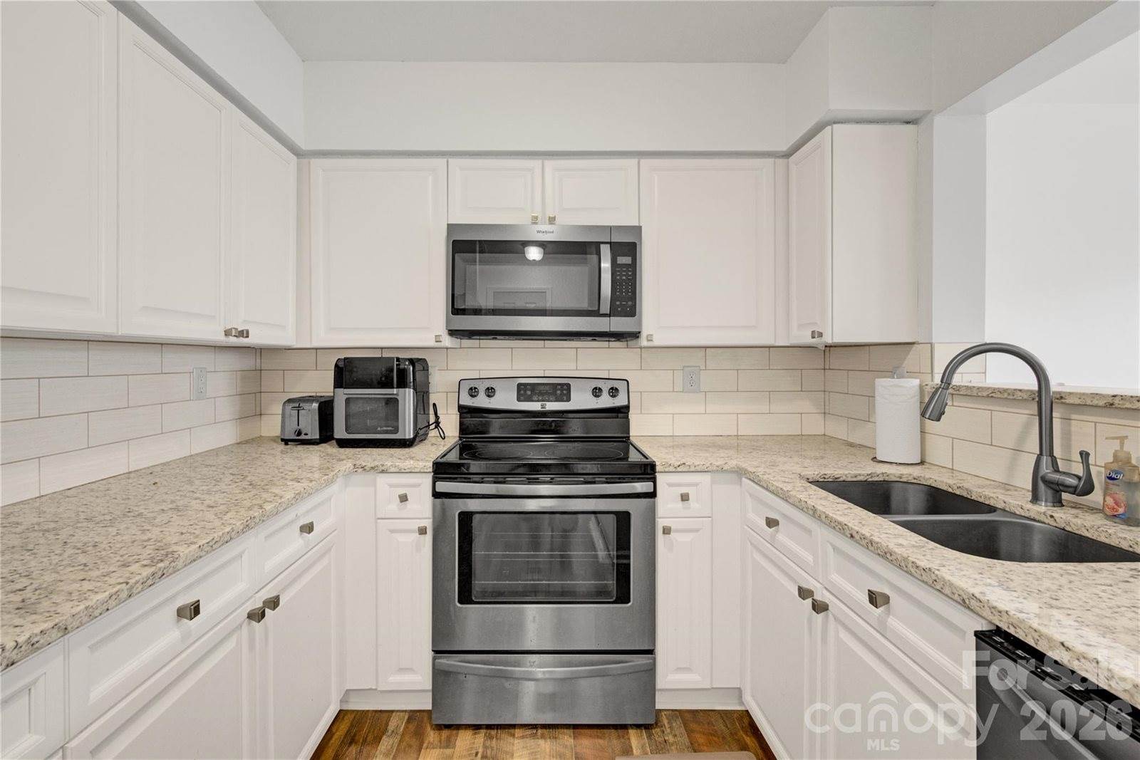 4174 Melrose Club Drive, Matthews, NC 28105