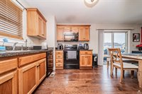 1005 Meadowbrooke Ln, Junction City, KS 66441