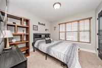 1005 Meadowbrooke Ln, Junction City, KS 66441