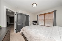 1005 Meadowbrooke Ln, Junction City, KS 66441