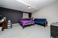 1005 Meadowbrooke Ln, Junction City, KS 66441