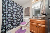 1005 Meadowbrooke Ln, Junction City, KS 66441
