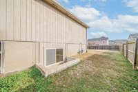 1005 Meadowbrooke Ln, Junction City, KS 66441
