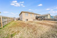 1005 Meadowbrooke Ln, Junction City, KS 66441