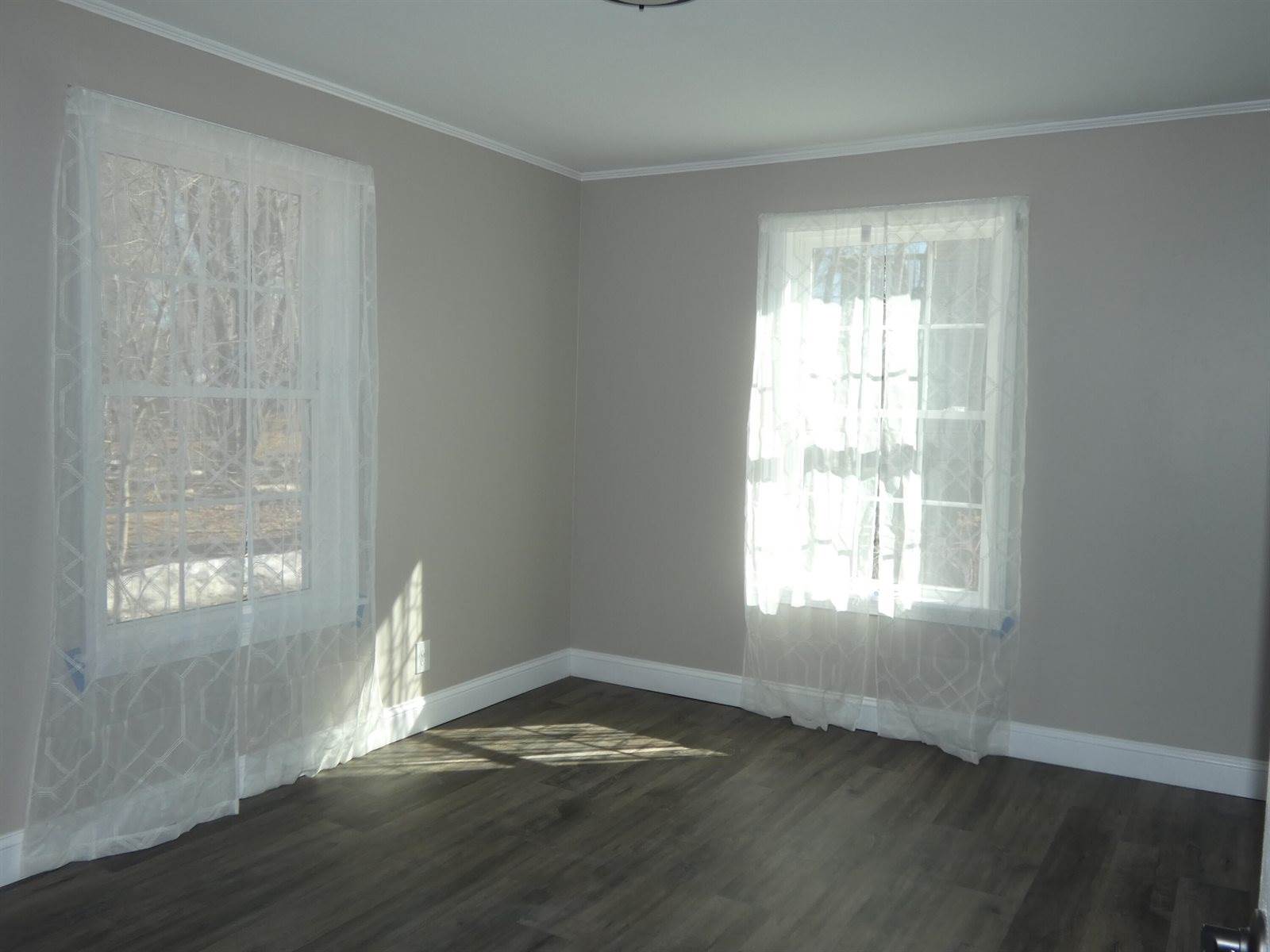 28.5 Elm Street, Fairfield, ME 04937