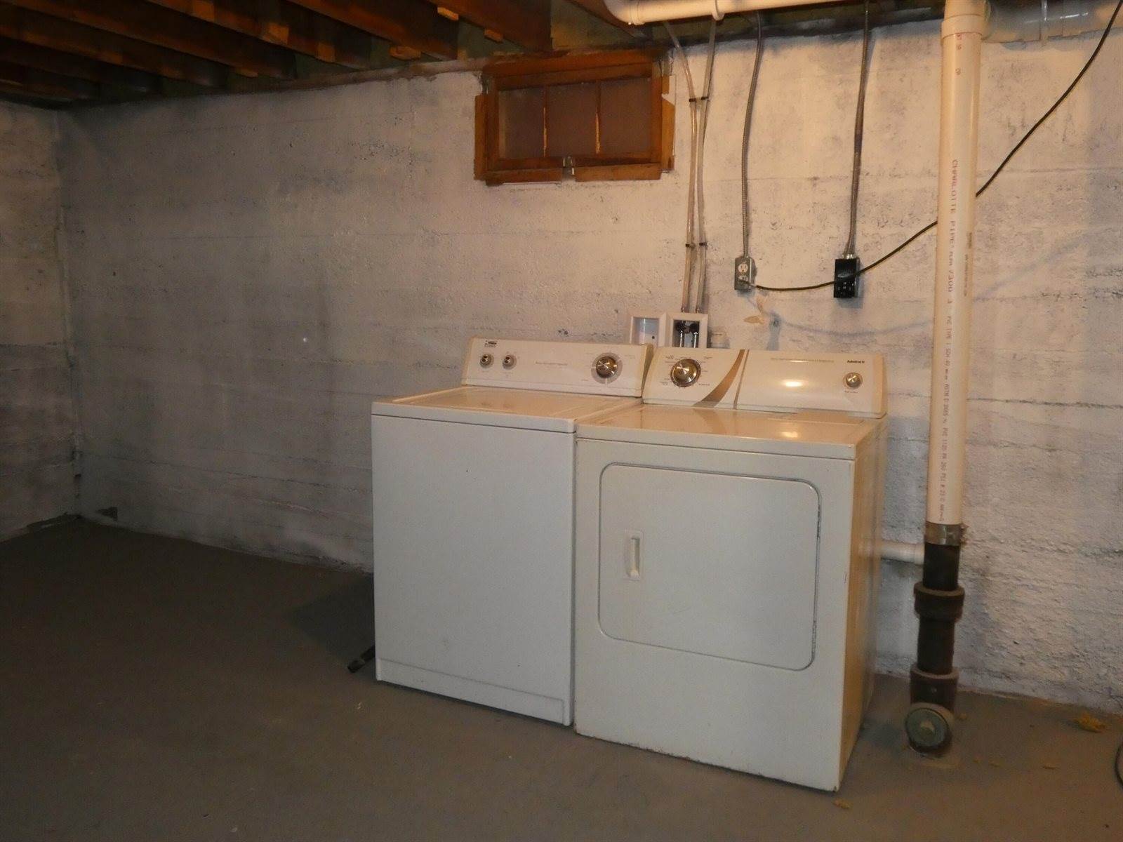 28.5 Elm Street, Fairfield, ME 04937