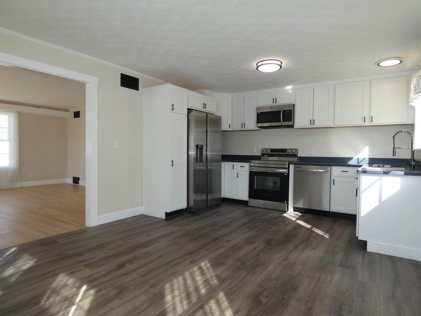 28.5 Elm Street, Fairfield, ME 04937