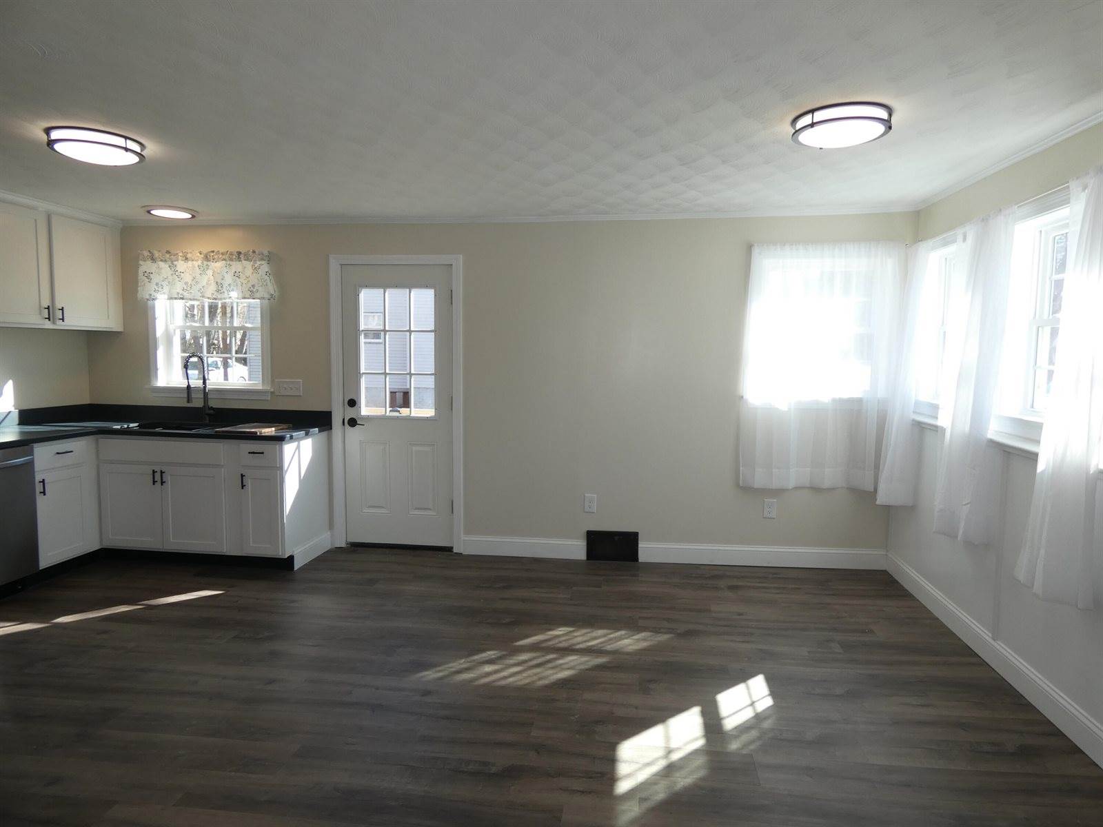 28.5 Elm Street, Fairfield, ME 04937