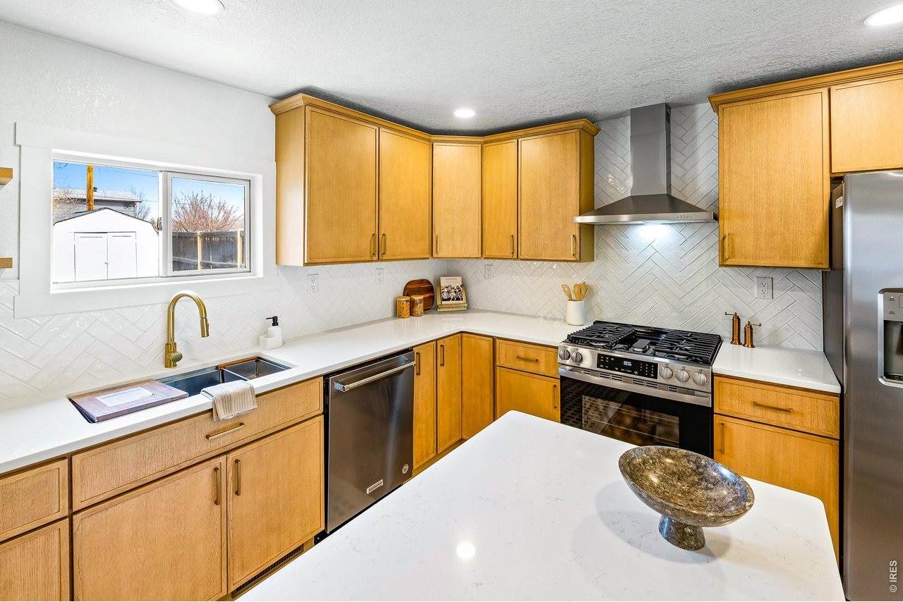 104 Oak St, Windsor, CO 80550