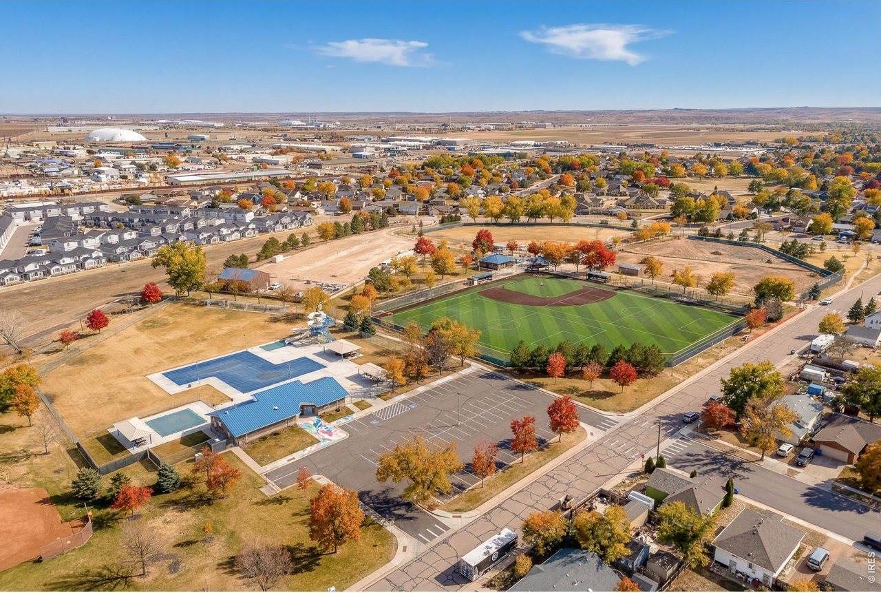 104 Oak St, Windsor, CO 80550