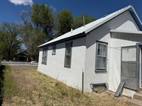 709 South 3rd St, Lamar, CO 81052