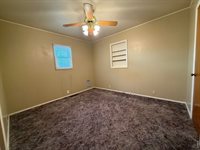 711 South 3rd St, Lamar, CO 81052