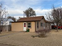 711 South 3rd St, Lamar, CO 81052