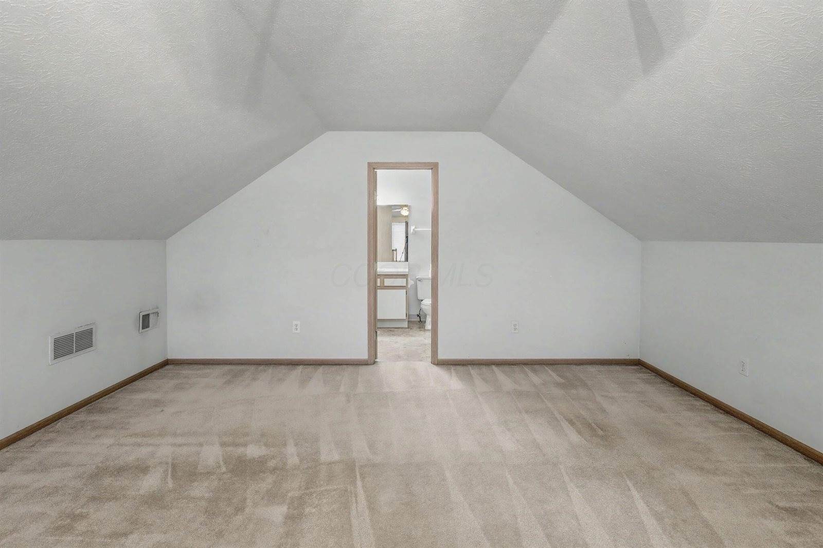 403 Windemere Circle, Westerville, OH 43082