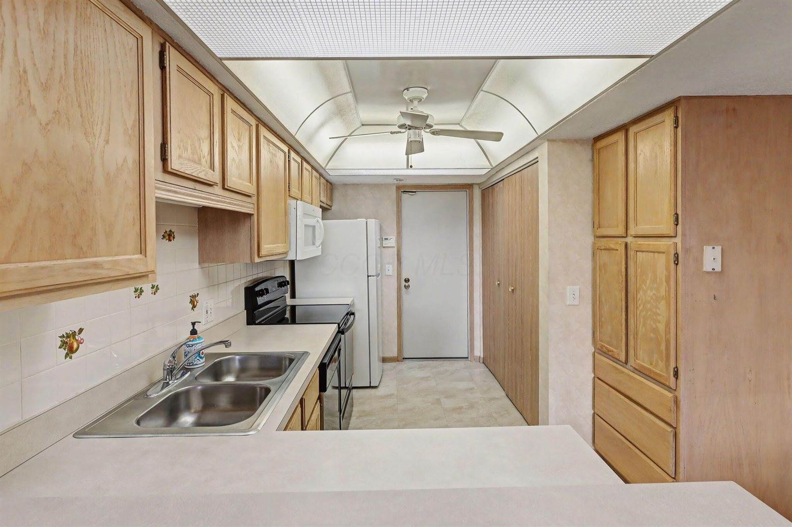 403 Windemere Circle, Westerville, OH 43082