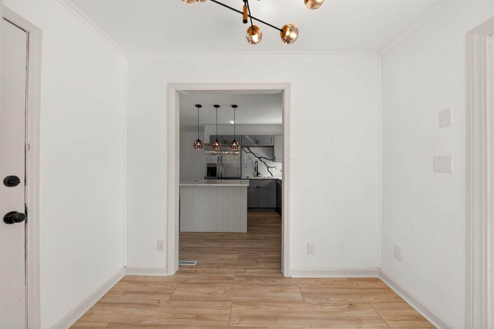 4743 Stiles Avenue, Columbus, OH 43228