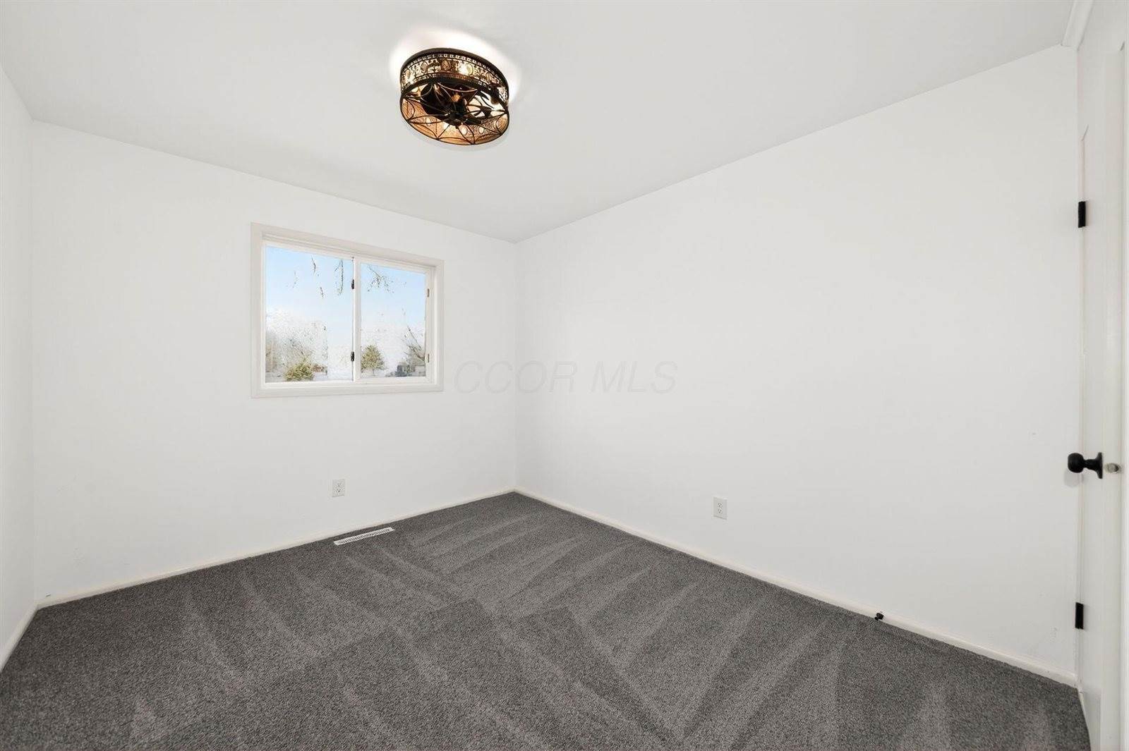 4743 Stiles Avenue, Columbus, OH 43228