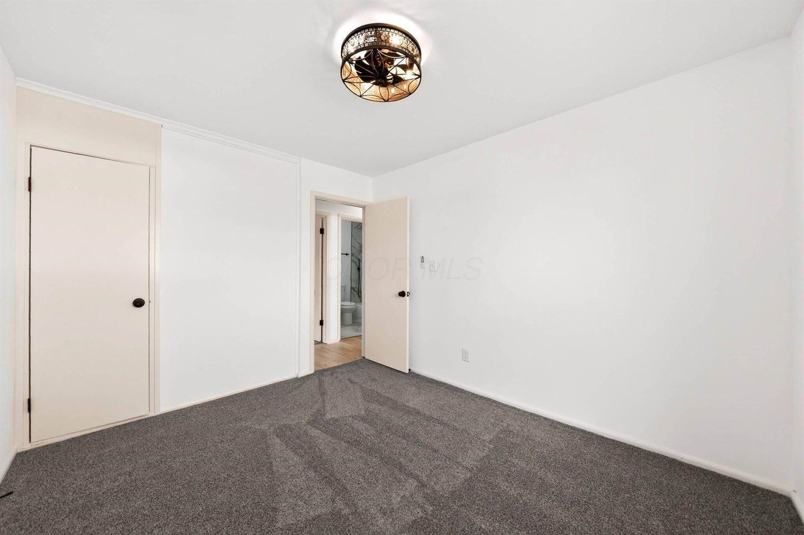 4743 Stiles Avenue, Columbus, OH 43228