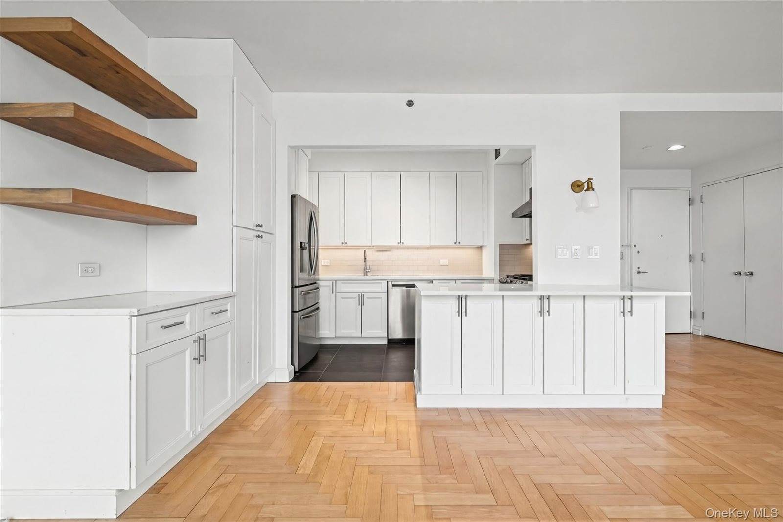 220 Riverside Boulevard, #19L, New York, NY 10069