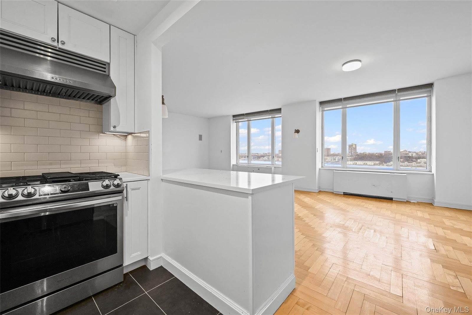 220 Riverside Boulevard, #19L, New York, NY 10069